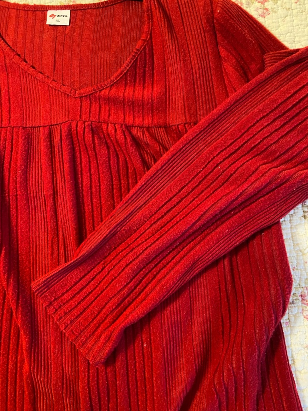 Red Rib Knit Tunic Top - Picture 3 of 6